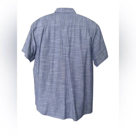 Izod Blue Casual Button Down Shirt with Relaxed Fit- XXL - Picture 7 of 7